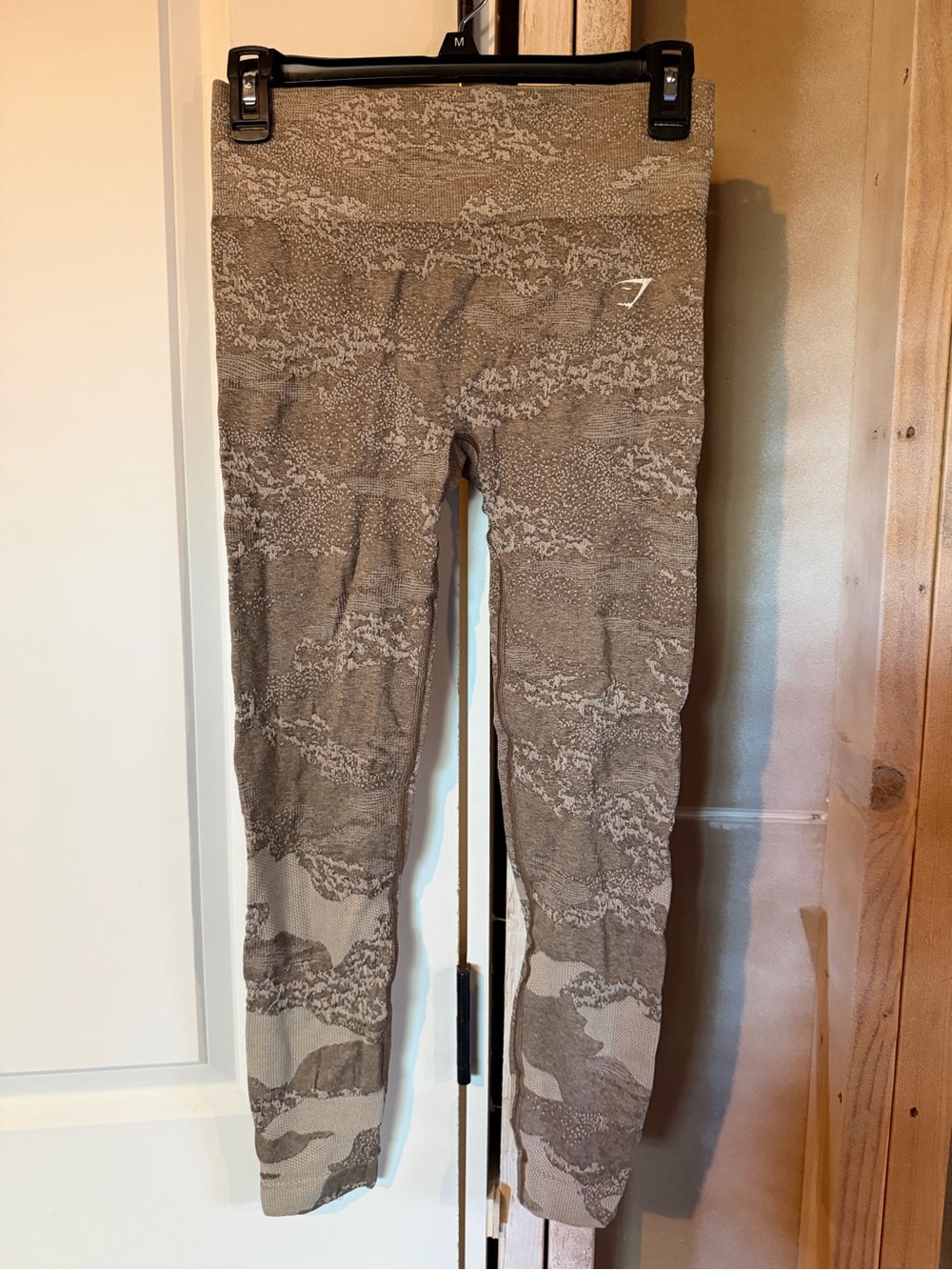 Women’s Gymshark Leggings Size Medium Brown